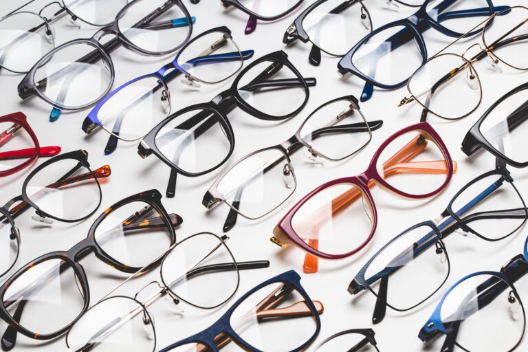 How To Pick The Perfect Optical Frame For Your Face Shape